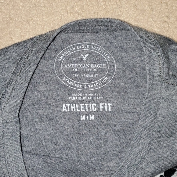 Grey American Eagle Tee - Picture 2 of 2